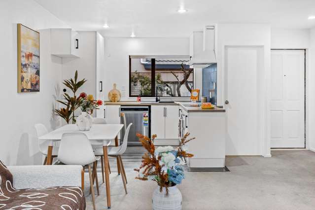 17/1 Melview Place New Lynn_3