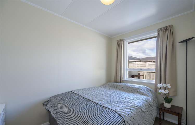 2/37 Fergusson Street Stoke_9