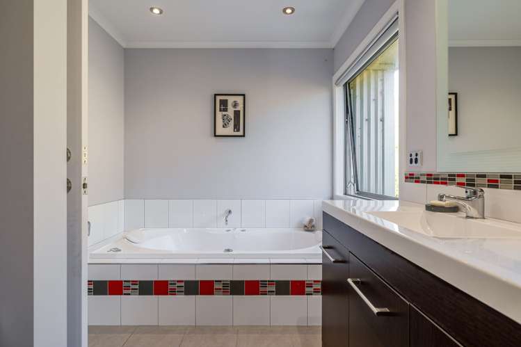 191 Ngahere Park Road Turitea_16