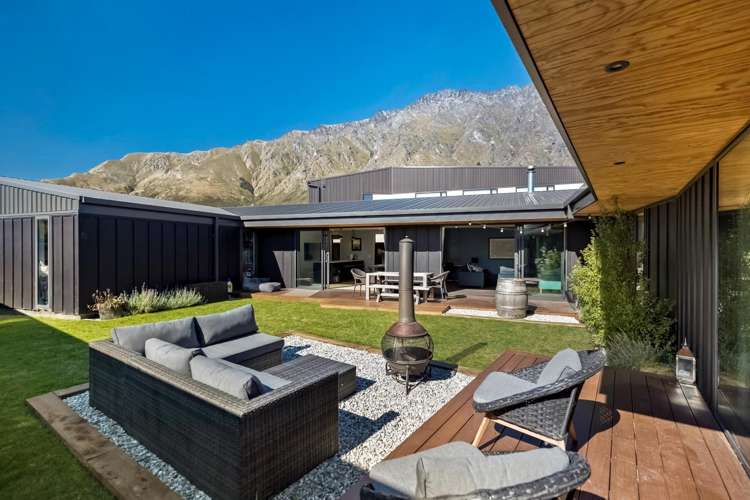 55 Jack Hanley Drive Jacks Point_21