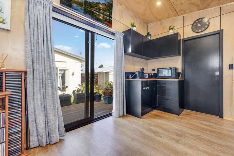 3 McCall Place Opaheke_14