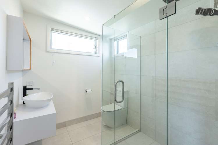 190c Charles Street Westshore_8