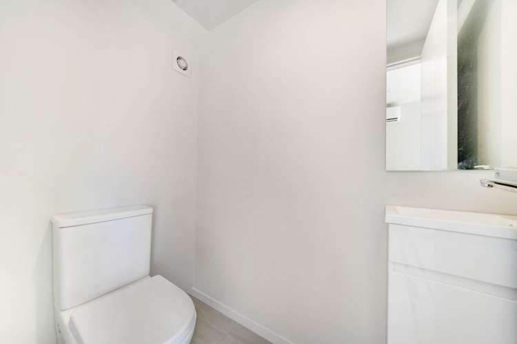 4/15 Rush Place Mangere_7