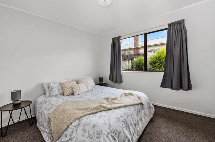 11b Kaka Street Western Heights_5