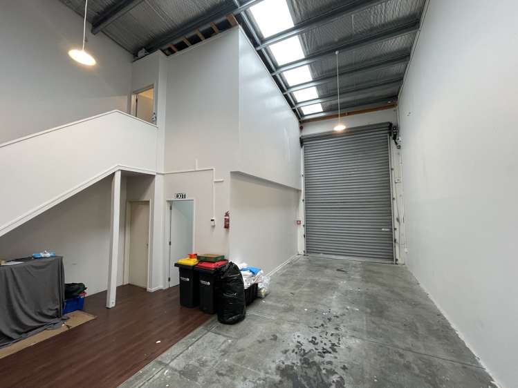 2/10 Venture Place Middleton_1