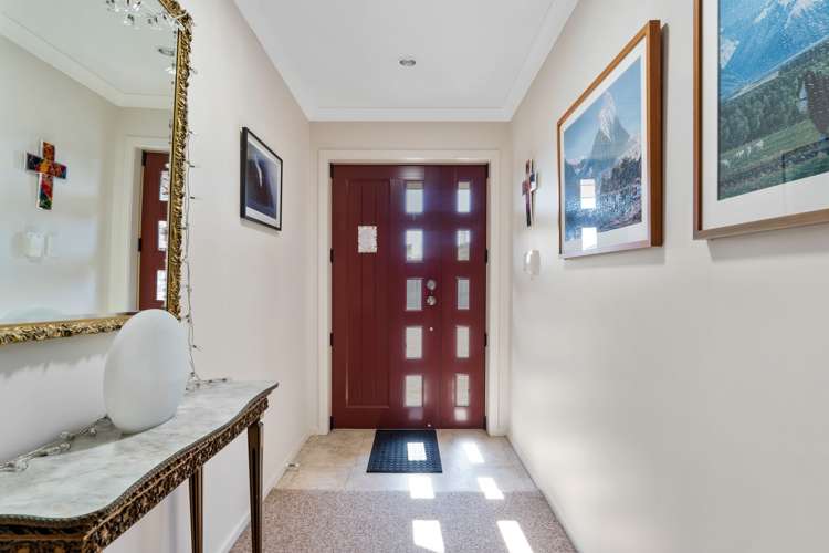 6 Norfolk Place Stoke_11