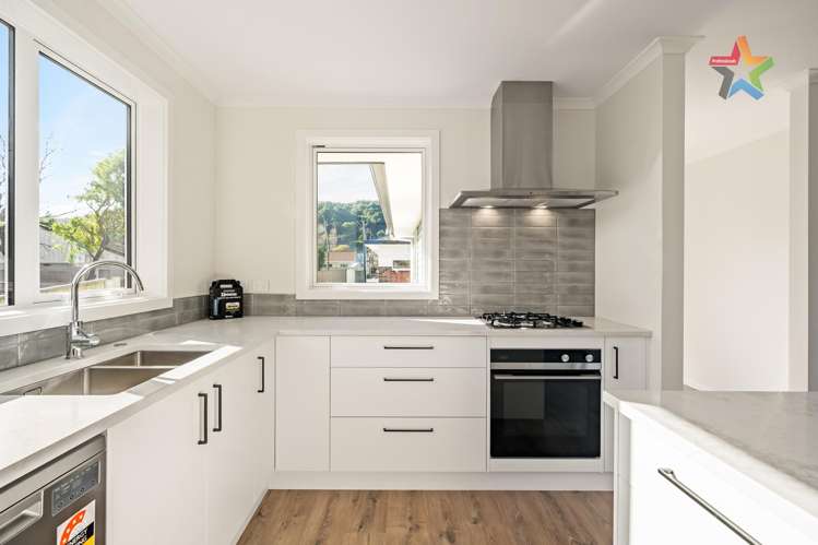 298a Stokes Valley Road Stokes Valley_2