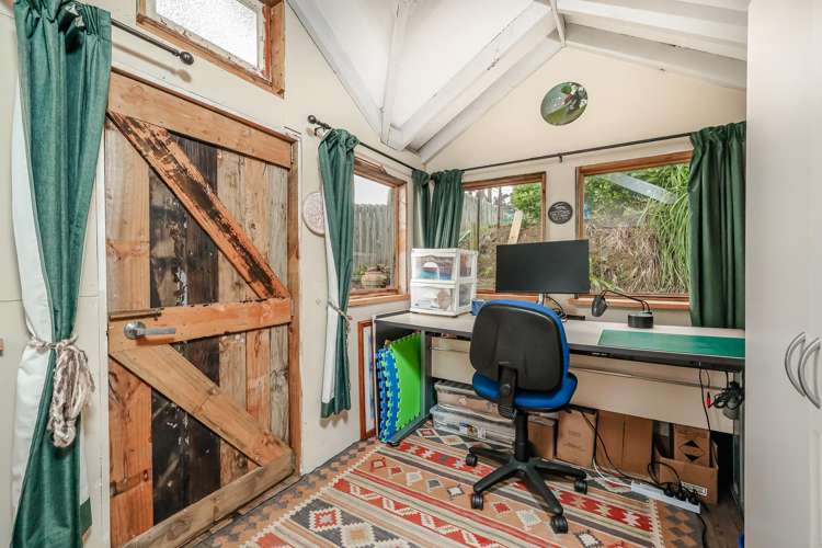 75 Oxley Crescent Broad Bay_13