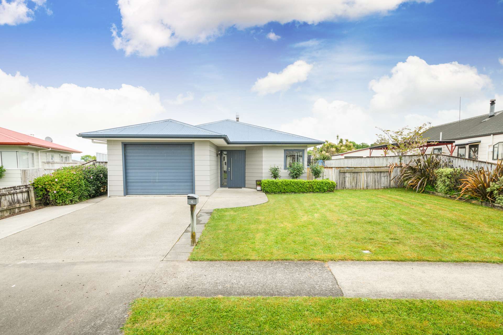 4 Almond Grove Feilding_0