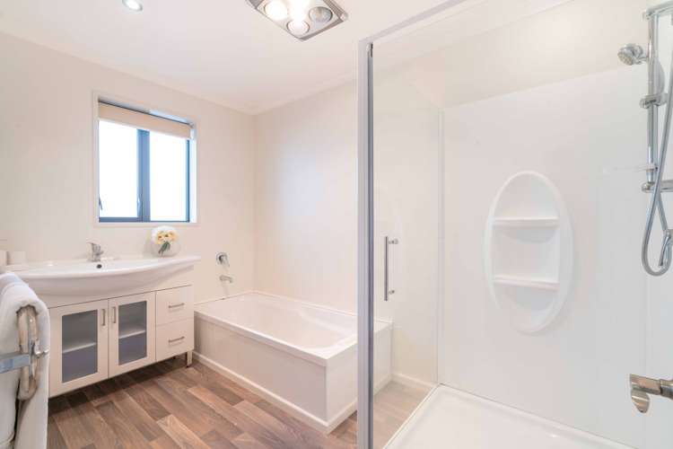 39 Law Street Caversham_14