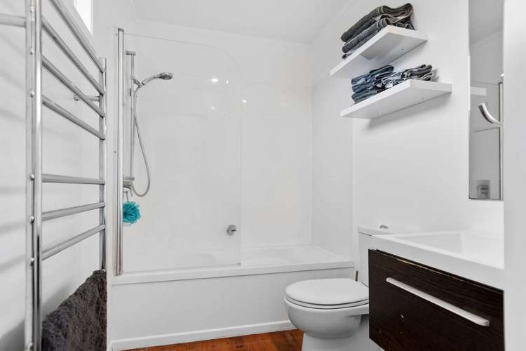 1223 Papamoa Beach Road Papamoa Beach_12
