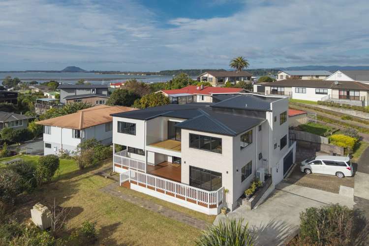 1 Coppelia Avenue Omokoroa_34