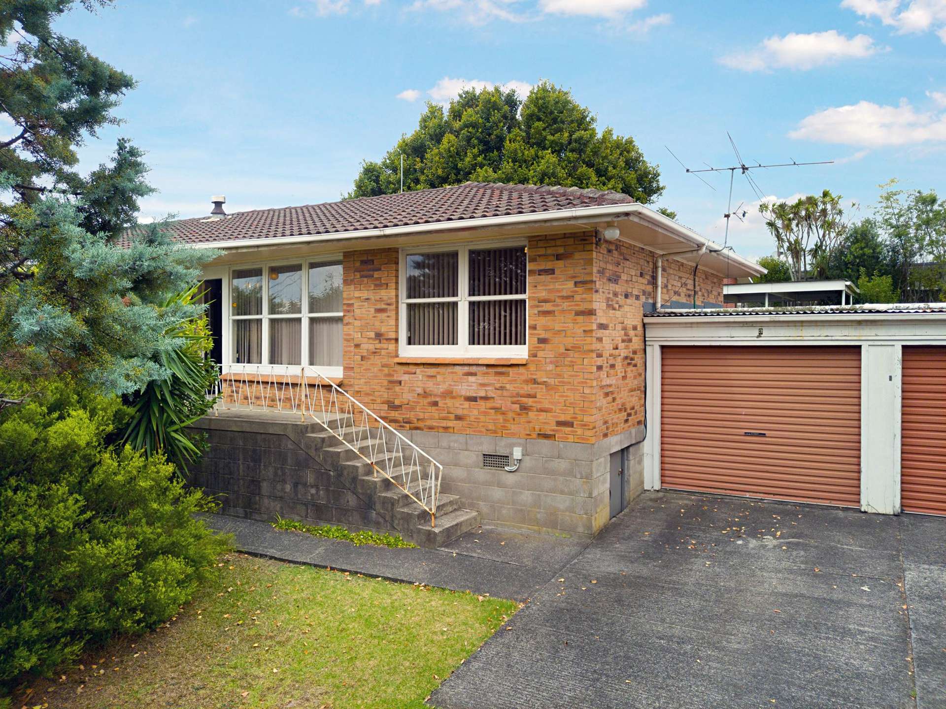 3/77 Royal View Road Te Atatu South_0