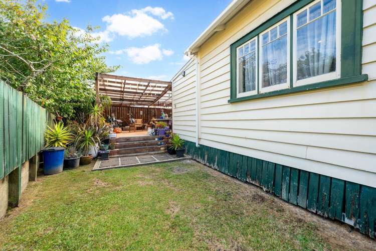 24a Tahi Terrace Glen Eden_1