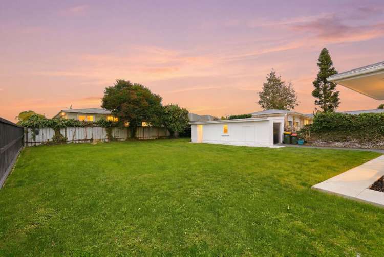 16 Fenwick Crescent Hillcrest_34