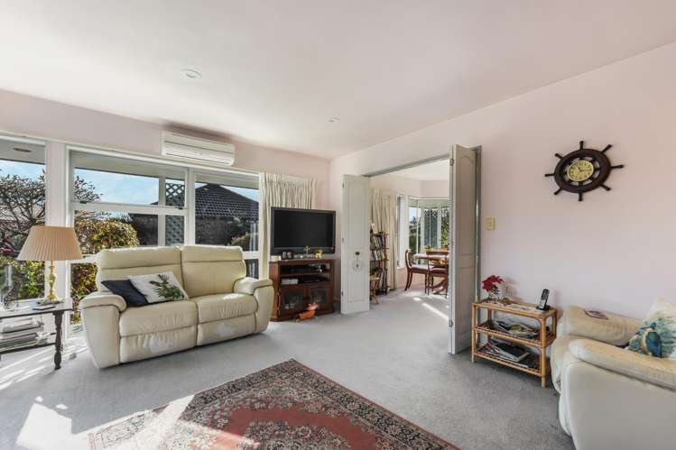 19 Stead Crescent Stoke_11