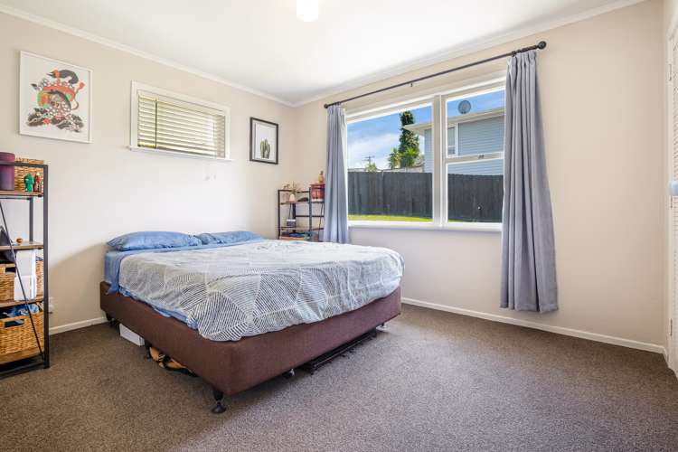 241 Glengarry Road Glen Eden_8