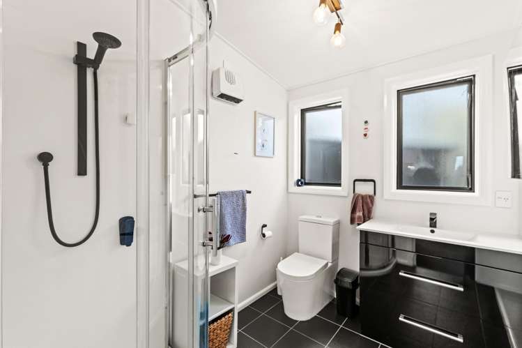 1/71 Estuary Road New Brighton_10