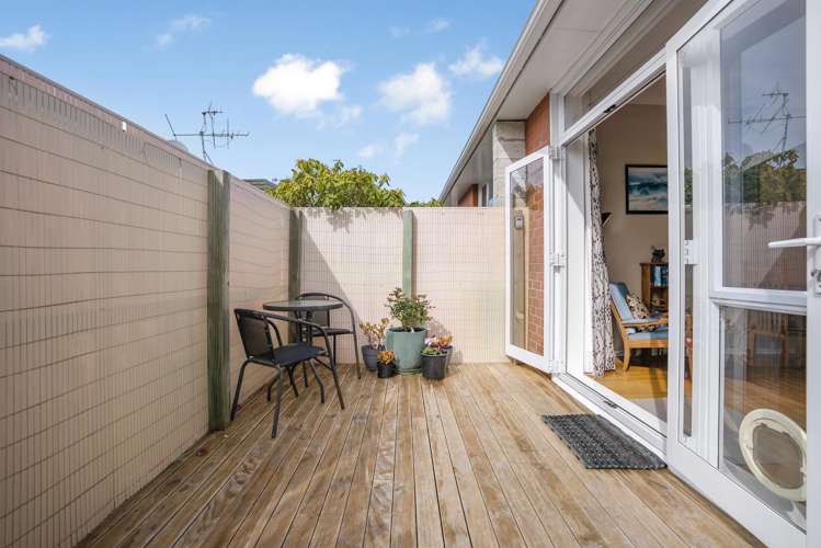 8/103 Epuni Street Epuni_12