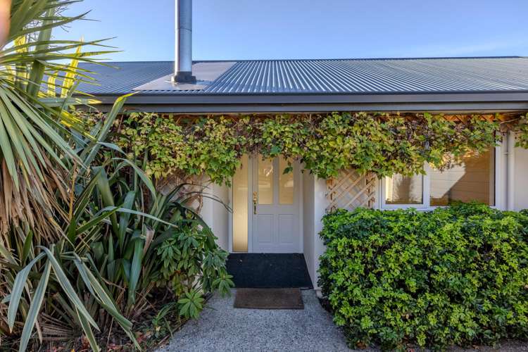 52 Meadowstone Drive_2