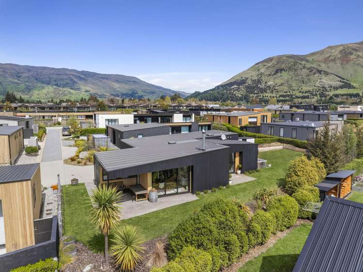 26 Stackbrae Avenue Wanaka_20
