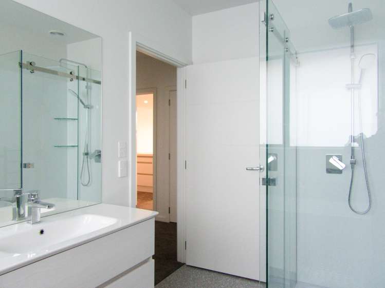 7 Fortis Place Lytton West_12