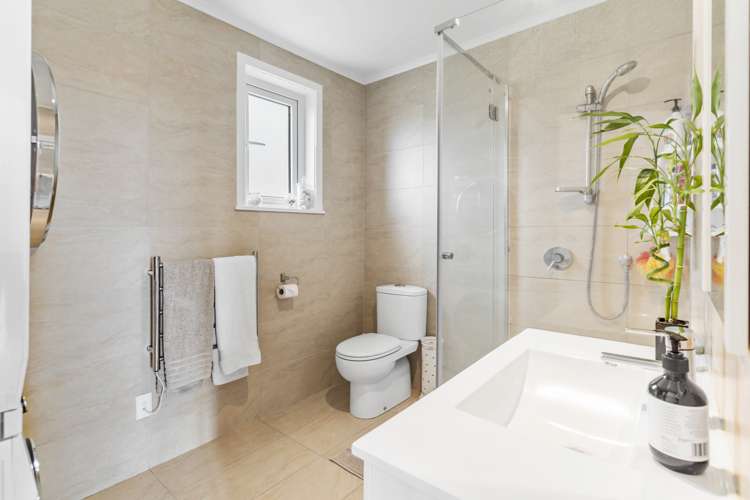 236 Whitney Street Blockhouse Bay_13