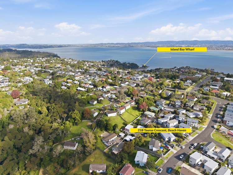 21b Taurus Crescent Beach Haven_14