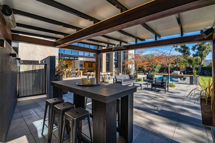 9 Walnut Avenue Strowan_45