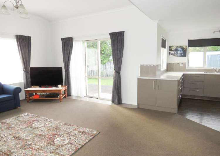 77 Buller Road_5