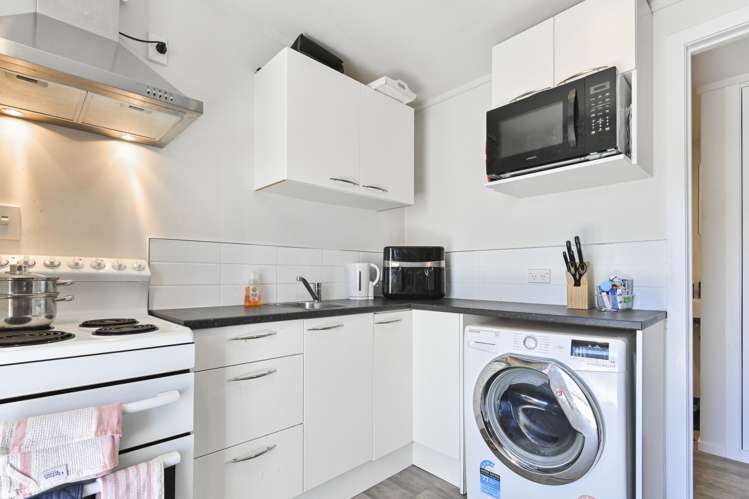 507 Queen Street East Hastings_17