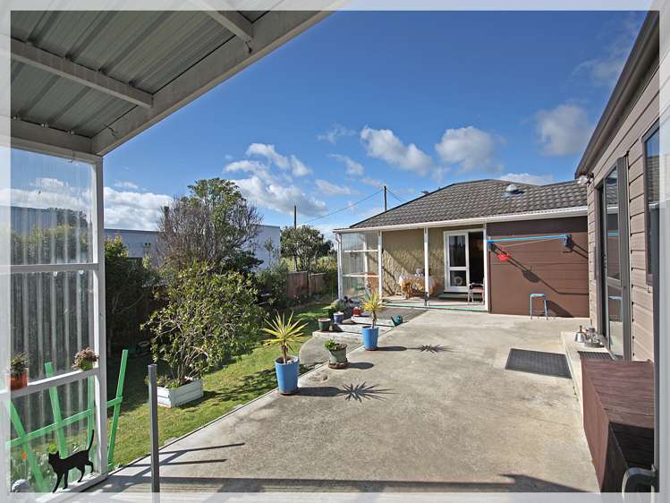 8 Huia Street Foxton Beach_22