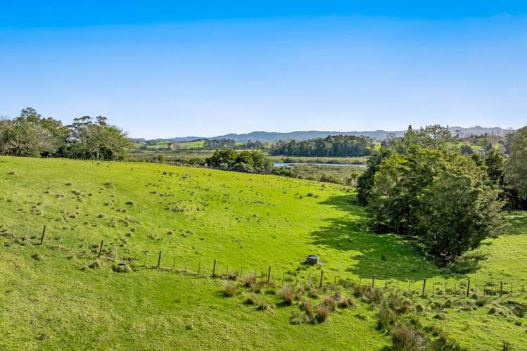 2/399 Whitmore Road Tawharanui Peninsula_17