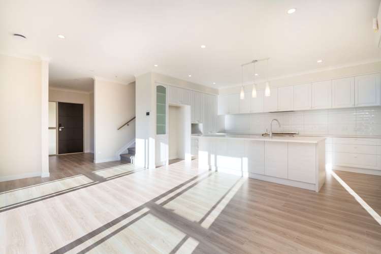 16 Newport Place Forrest Hill_7