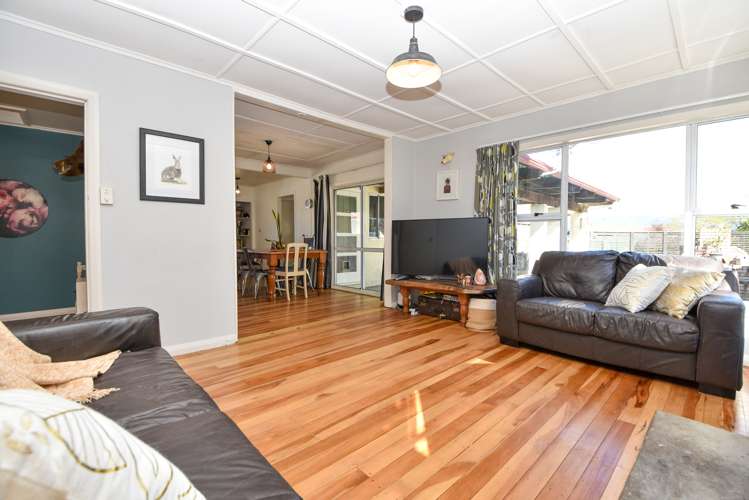 394 High Street South Carterton_7