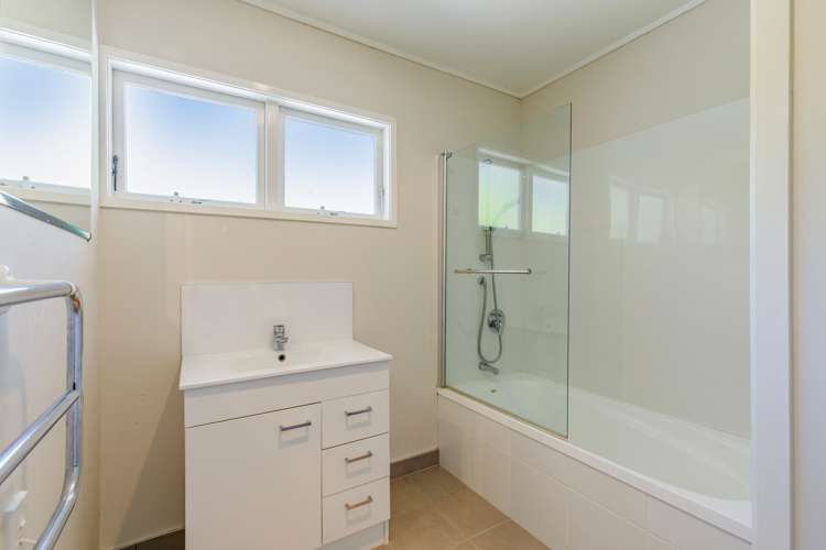 2/8 Anson Place Saint Johns_11