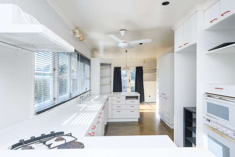 310 College Street West End_8