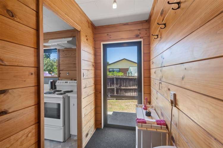 4 Kahukura Road Hei Hei_14