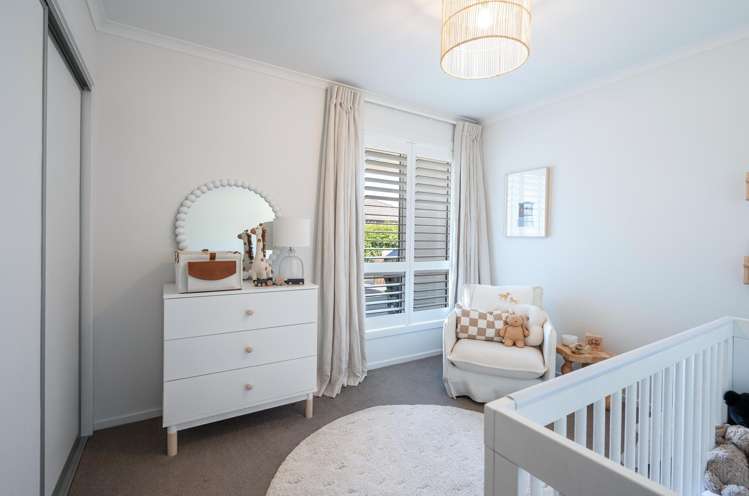 8 Oakdale Grove Richmond_18