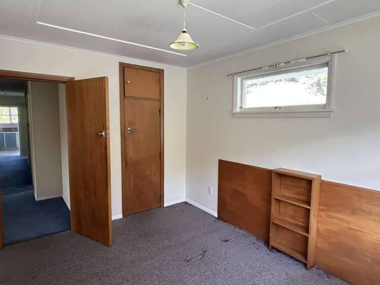 10 Angle Street Picton_13