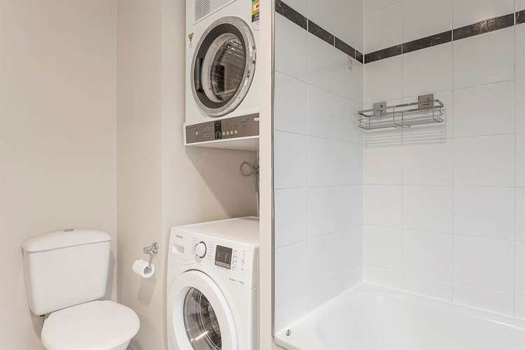 10f/1 Emily Place Auckland Central_8