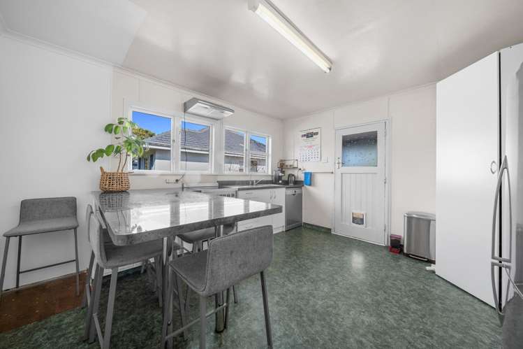 24 Kuratawhiti Street Greytown_9
