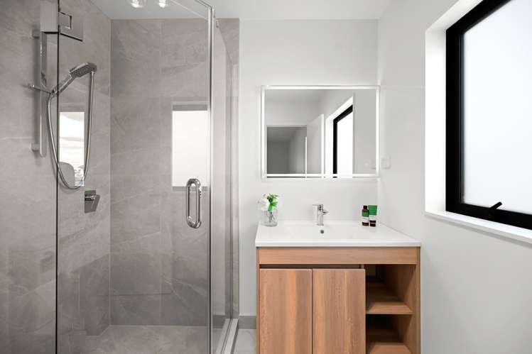 74 Overton Street Rototuna North_9