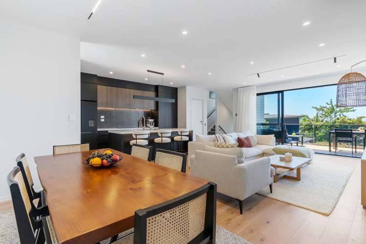 4/27 Hastings Road Mairangi Bay_17