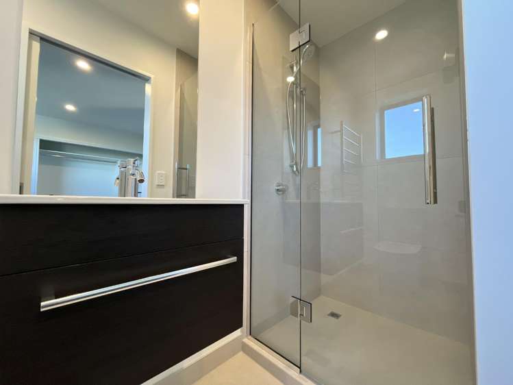 6/83 Edinburgh Street 10222_9