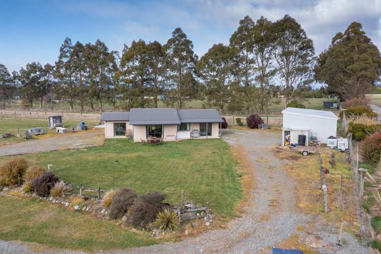 305 Sinclair Road Te Anau_19