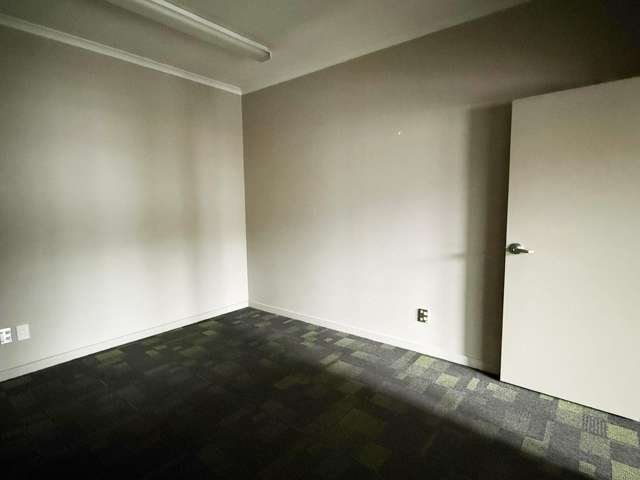 8/43 The Boulevard Te Rapa_4