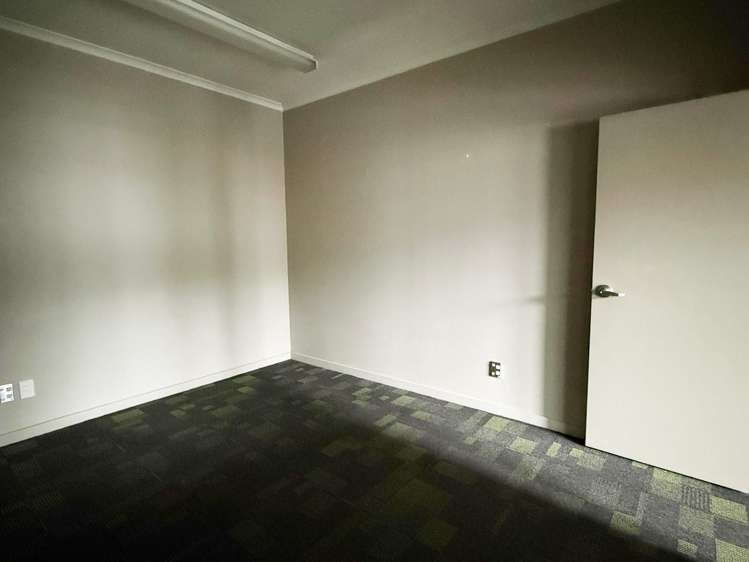 8/43 The Boulevard Te Rapa_4