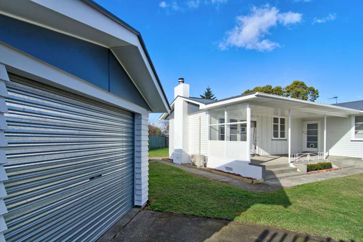 15 Jones Place Masterton_16