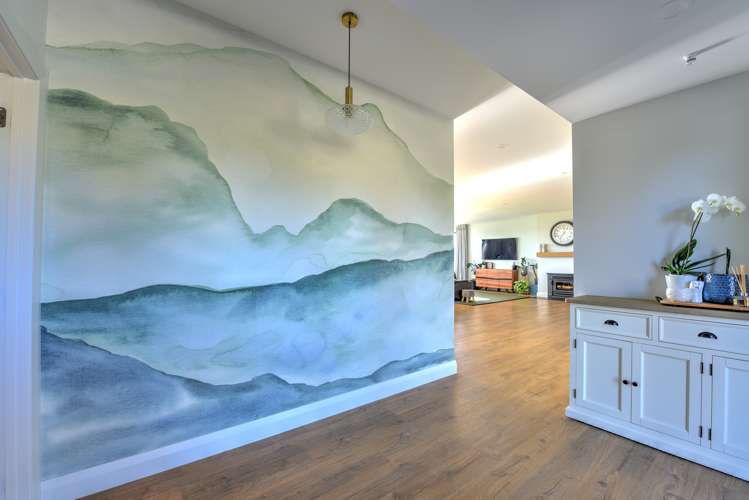 15 Cemetery Road Kuri Bush_24